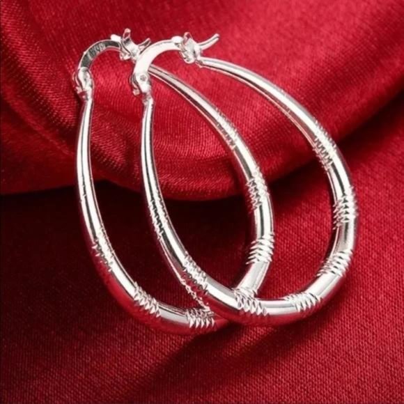 NEW 925 STERLING SILVER HOOP EARRINGS - Picture 2 of 6